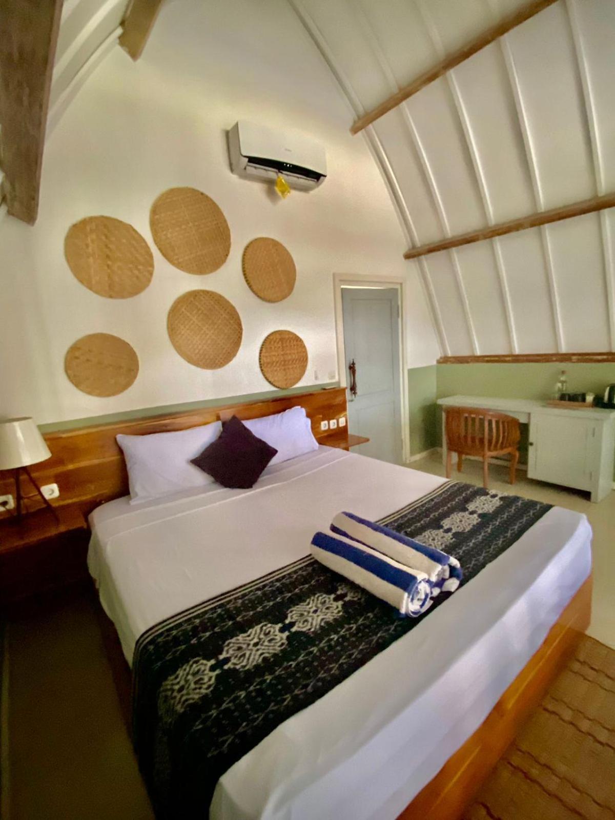 Albergue Lucky'S Gili Air Exterior foto